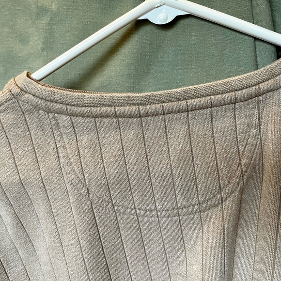 Van Heusen L/T Sweater - Picture 8 of 8
